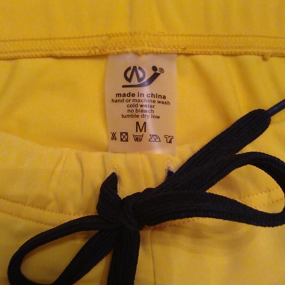 Workout / Swim Shorts - Picture 2 of 9